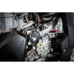 EE Slavcylinderskydd, KTM/HQ 250/350/450 SXF/FC 23-, FE/EXC 24- EE Slavcylinderskydd, KTM/HQ 250/350/450 SXF/FC 23-, FE/EXC 24-