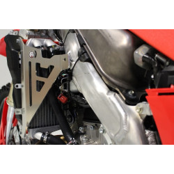 AXP Radiator Braces Red Honda CRF250R-CRF250RX 20 AXP Radiator Braces Red Honda CRF250R-CRF250RX 20
