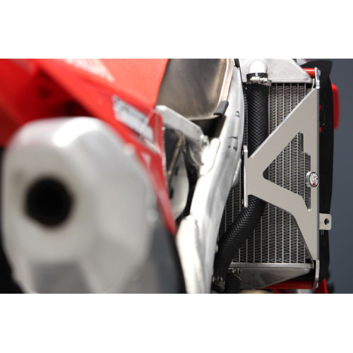 AXP Radiator Braces Red Honda CRF450R-CRF450RX 21- CRF250R 22-