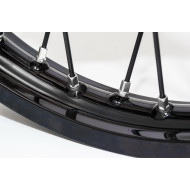 Haan Wheels, Ekersats (OEM), 21", FRAM, SVART, KTM 03-25 450 EXC-F/450 SX-F, 18-22 250 EXC TPI/300 EXC TPI, 23-25 250 EXC/150 EXC/300 EXC/300 SX, 97-17 250 EXC/300 EXC, 03-24 250 EXC-F, 25 250 EXC-F /150 SX, 97-25 250 SX, 03-25 250 SX-F, 10-25 350 EX Haan Wheels, Ekersats (OEM), 21", FRAM, SVART, KTM 03-25 450 EXC-F/450 SX-F, 18-22 250 EXC TPI/300 EXC TPI, 23-25 250 EXC/150 EXC/300 EXC/300 SX, 97-17 250 EXC/300 EXC, 03-24 250 EXC-F, 25 250 EXC-F /150 SX, 97-25 250 SX, 03-25 250 SX-F, 10-25 350 EX