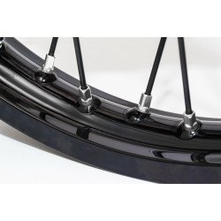 Haan Wheels, Ekersats (OEM), 18", BAK, SVART, KTM 03-25 450 EXC-F/450 SX-F, 18-22 250 EXC TPI/300 EXC TPI, 23-25 250 EXC/150 EXC/300 EXC/300 SX, 95-17 250 EXC/300 EXC, 03-24 250 EXC-F, 25 250 EXC-F /150 SX, 95-25 250 SX, 03-25 250 SX-F, 10-25 350 EXC