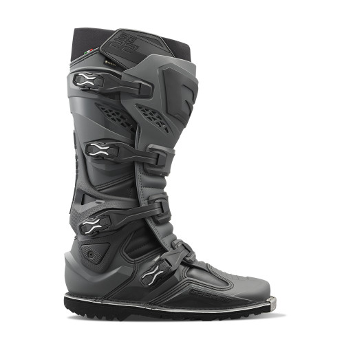 Gaerne, SG22 GORE-TEX ENDURO BATTLESHIP, VUXEN, 47, SVART GRÅ Gaerne, SG22 GORE-TEX ENDURO BATTLESHIP, VUXEN, 47, SVART GRÅ