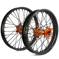 Holeshot, Komplett Hjulset, 2,15/1,60, 19/21", BAK FRAM, MATT SVART ORANGE, KTM 15-26 450 SX-F, 15-26 250 SX/250 SX-F, 15-26 350 SX-F, 15-26 125 SX, 15-22 150 SX, 25 150 SX, 23-25 300 SX, 26 300 SX, Husqvarna 16-24 FC 450, 26 FC 450, 25 FC 450 /TC 15