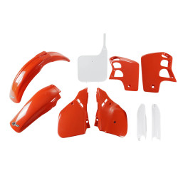 UFO Plastkit med Gaffelbensskydd Honda 999 90