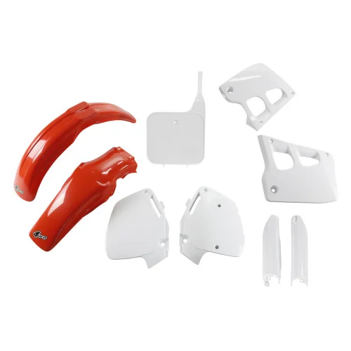 UFO Plastkit med Gaffelbensskydd Honda 999 91 UFO Plastkit med Gaffelbensskydd Honda 999 91