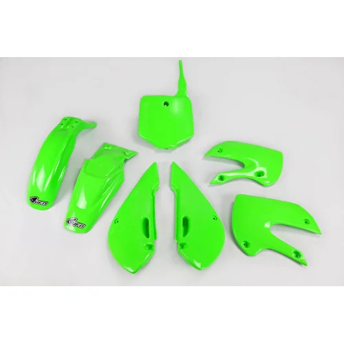 UFO Plastkit Kawasaki green UFO Plastkit Kawasaki green