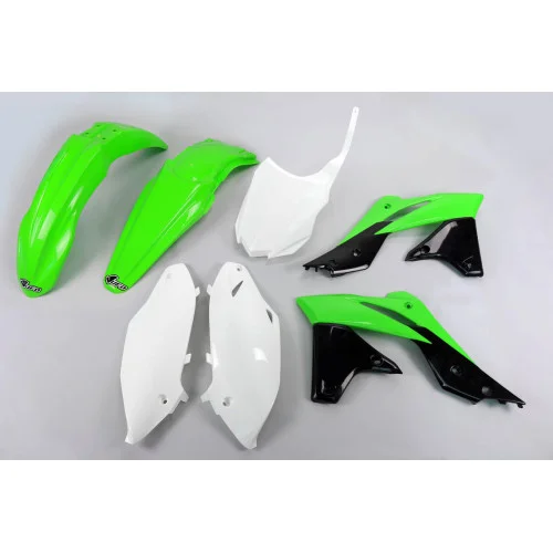 UFO Plastkit Kawasaki 999 16 UFO Plastkit Kawasaki 999 16