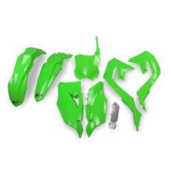 UFO Plastkit Kawasaki 999 21-23