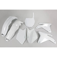 UFO Plastkit Suzuki white UFO Plastkit Suzuki white