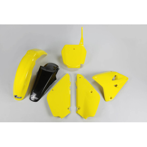UFO Plastkit Suzuki 999 16 UFO Plastkit Suzuki 999 16