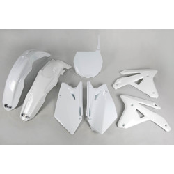 UFO Plastkit Suzuki white