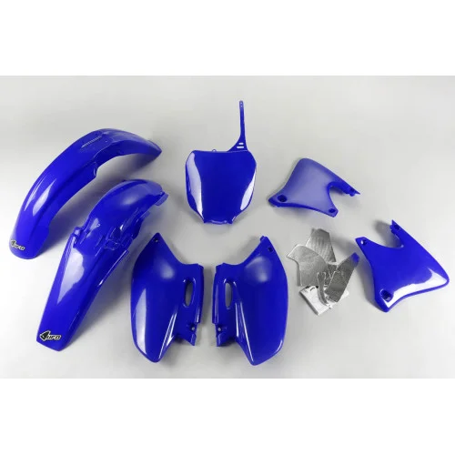 UFO Plastkit Yamaha blue UFO Plastkit Yamaha blue
