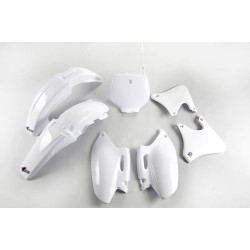 UFO Plastkit Yamaha white UFO Plastkit Yamaha white