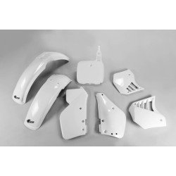 UFO Plastkit Yamaha 999 UFO Plastkit Yamaha 999