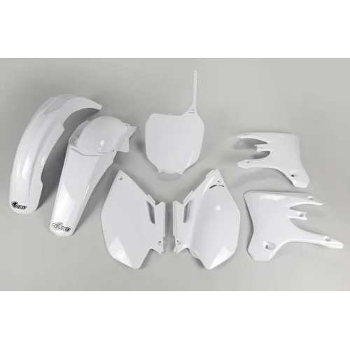 UFO Plastkit Yamaha white UFO Plastkit Yamaha white