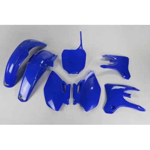 UFO Plastkit Yamaha blue UFO Plastkit Yamaha blue