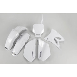 UFO Plastkit Yamaha white UFO Plastkit Yamaha white