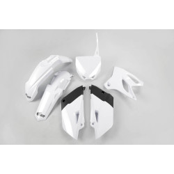 UFO Plastkit Yamaha white UFO Plastkit Yamaha white