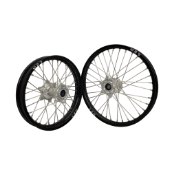 M2R Hjulset 21/19 Triumph Silver/Svart/Silver/Silver