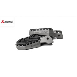 Akrapovic Fotpinnar Titan